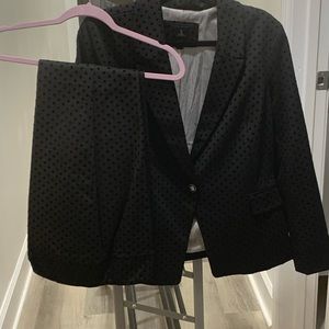 2 pc black pantsuit